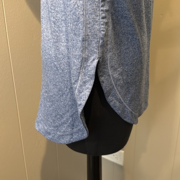 Athleta Women’s Small Pullover Hoodie Sweater Drawstring Thumb Hole Cuffs - Picture 4 of 7